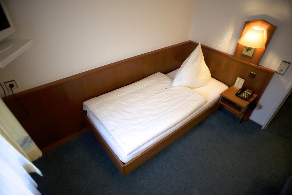 Hotel Marienhof Duesseldorf Neuss Oda fotoğraf