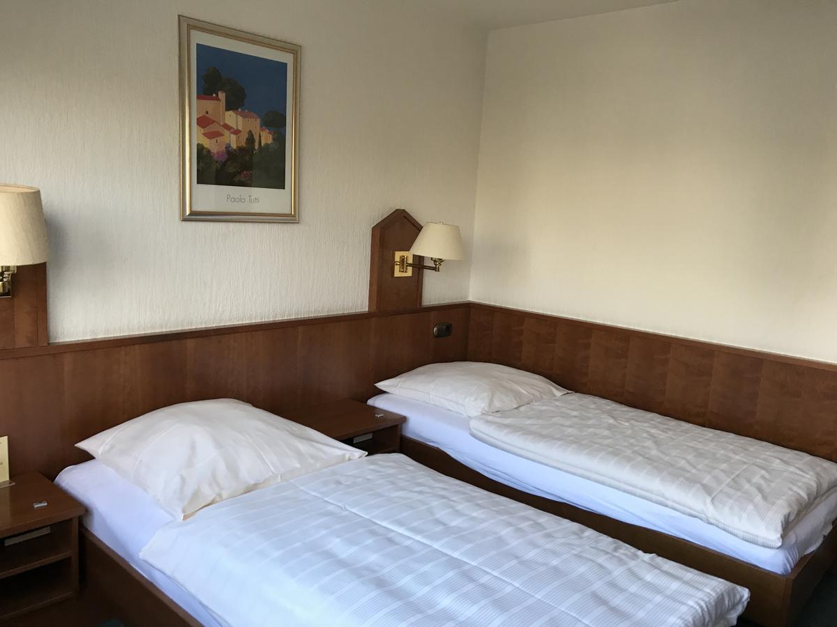 Hotel Marienhof Duesseldorf Neuss Dış mekan fotoğraf